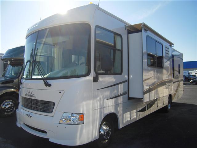 Used 2007 Gulfstream Independence 8330 Class A - Gas For Sale